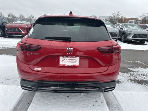 New 2025 Buick Envision Sport Touring image 5