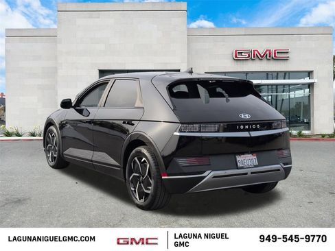 Used 2022 Hyundai Ioniq 5 SE w/ Cargo Package image 5