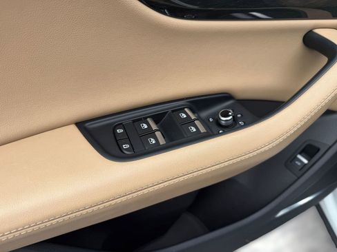 Used 2024 Audi Q7 3.0T Premium Plus image 20