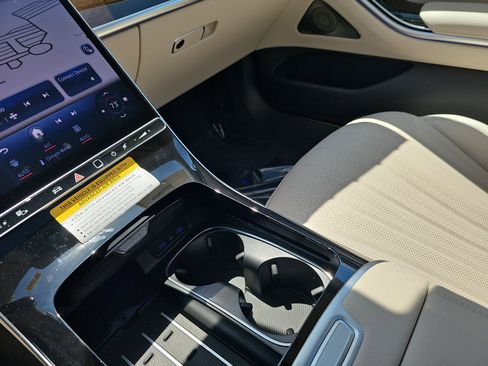 New 2026 Mercedes-Benz S 500 4MATIC image 26