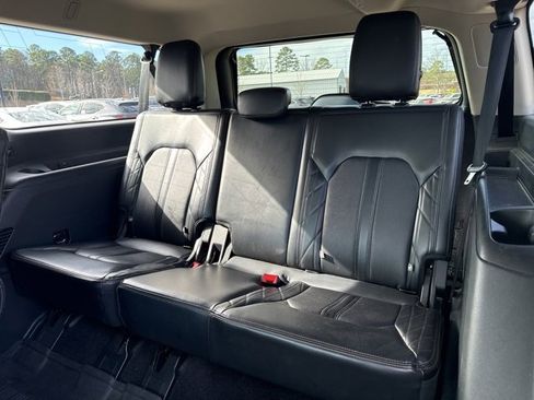 Used 2020 Ford Expedition Max Platinum image 12