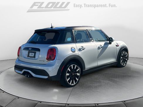 Used 2023 MINI Cooper S image 8
