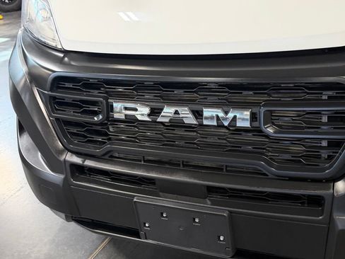 Used 2026 RAM ProMaster 2500 w/ Convenience Group FWD image 13