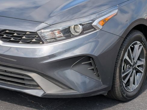 Used 2024 Kia Forte LXS FWD image 9