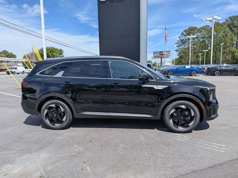 New 2026 Kia Sorento EX FWD image 2
