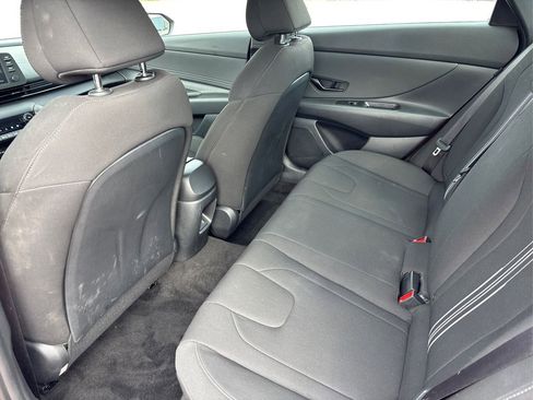 Certified 2025 Hyundai Elantra Sport image 10