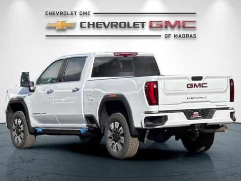 New 2026 GMC Sierra 2500 Denali w/ Denali Reserve Package image 5