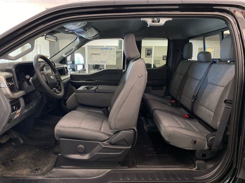 New 2026 Ford F550 4x4 Supercab Super Duty image 15
