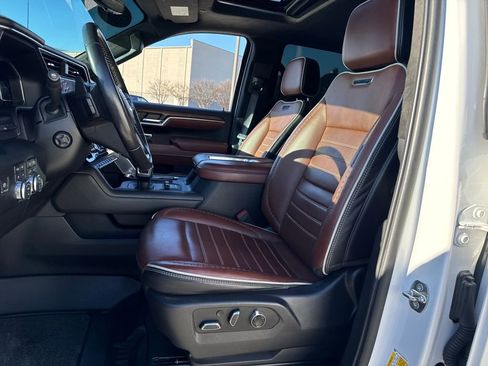 Used 2022 GMC Sierra 1500 Denali Ultimate image 16