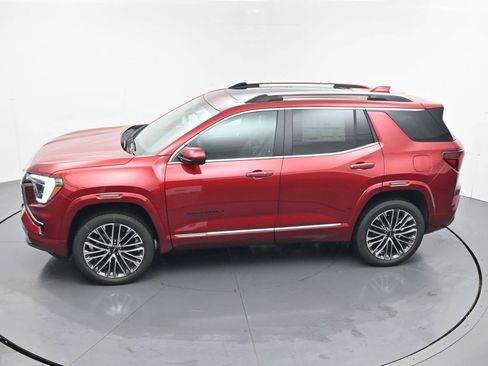 New 2026 GMC Terrain Denali w/ LPO, Black Badging Package image 28