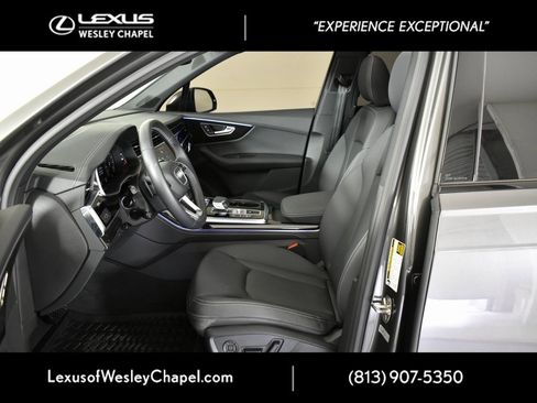 Used 2025 Audi Q7 3.0T Premium Plus image 21