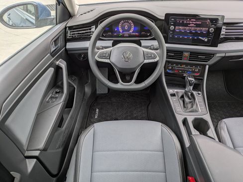 New 2026 Volkswagen Jetta SE image 15