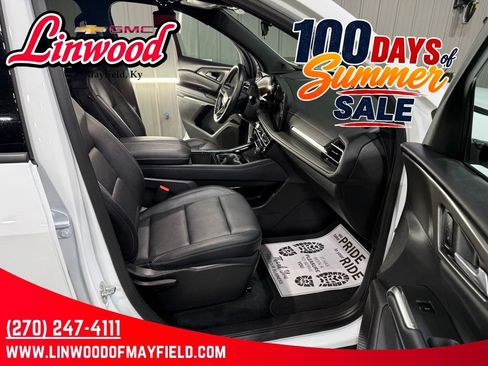 Used 2026 Chevrolet Traverse LT FWD image 28