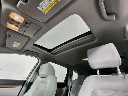 Used 2022 Honda CR-V Touring image 22