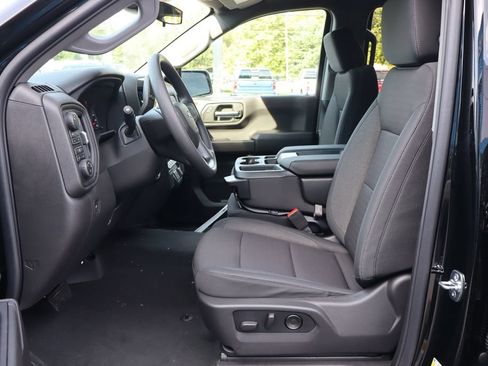New 2026 Chevrolet Silverado 1500 Custom Trail Boss w/ Turbomax Blackout Package AWD/4WD image 5