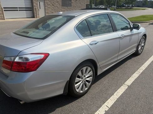 Used 2014 Honda Accord EX-L image 8