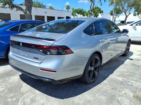 Used 2023 Honda Accord Sport image 8