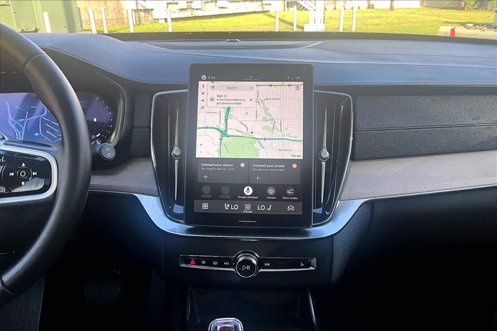 Certified 2026 Volvo XC90 B6 Plus AWD/4WD image 43