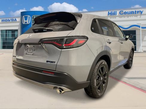 New 2026 Honda HR-V Sport image 5