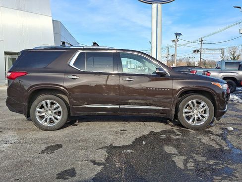Used 2019 Chevrolet Traverse High Country image 7
