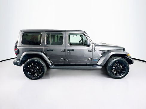 Used 2022 Jeep Wrangler Sahara image 10