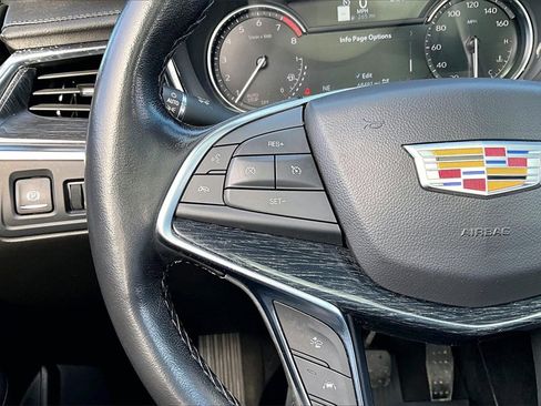 Used 2023 Cadillac XT5 Premium Luxury image 20