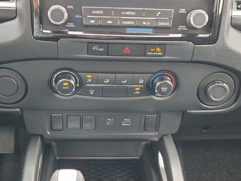 Used 2024 Nissan Frontier SV RWD image 20