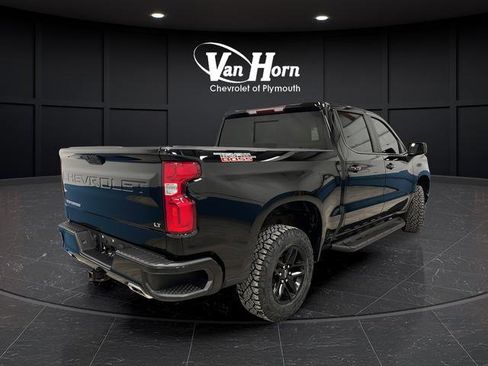 Used 2019 Chevrolet Silverado 1500 LT Trail Boss AWD/4WD image 11