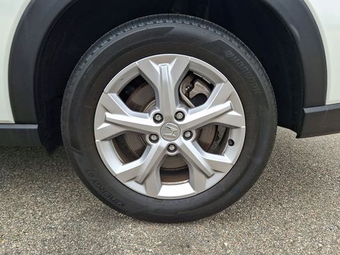 Used 2023 Honda HR-V LX image 9