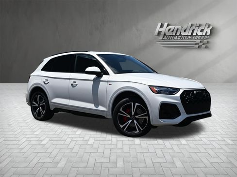 Used 2025 Audi Q5 2.0T Premium Plus AWD/4WD image 2