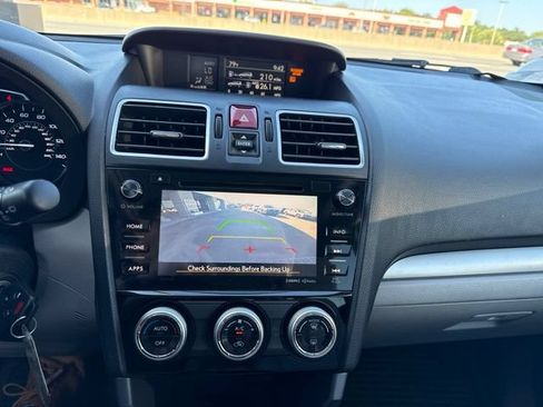 Used 2018 Subaru Forester 2.5i Premium AWD/4WD image 14