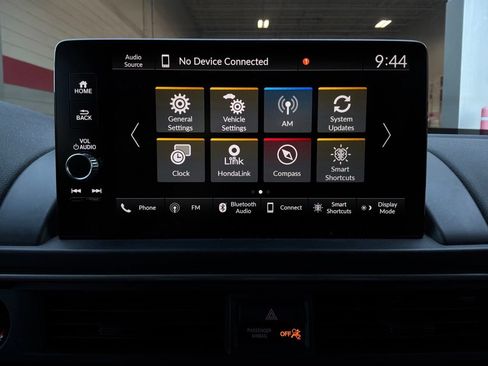 Used 2024 Honda Pilot EX-L image 33