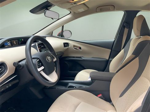 Used 2017 Toyota Prius Two w/ Prius Two Safety Plus Package image 16