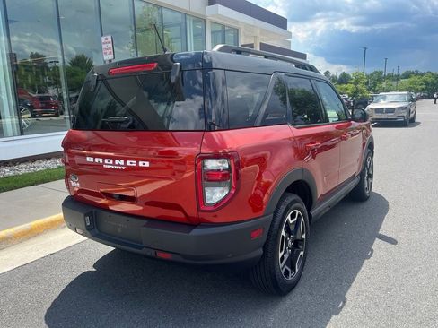 Certified 2024 Ford Bronco Sport Outer Banks w/ Tech Package AWD/4WD image 9
