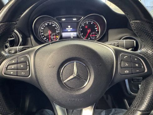 Used 2020 Mercedes-Benz GLA 250 image 15