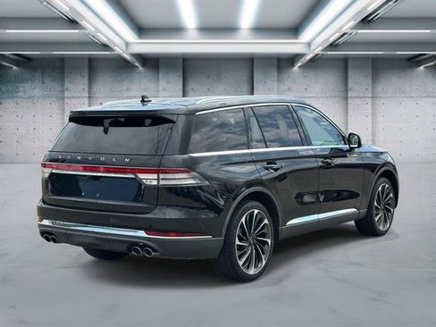 Used 2021 Lincoln Aviator Reserve w/ Equipment Group 201A AWD/4WD image 27
