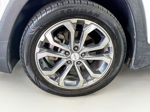 Used 2020 GMC Terrain SLT w/ Preferred Package FWD image 39