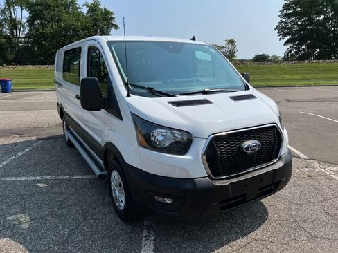 Used 2025 Ford Transit 250 Low Roof w/ Exterior Upgrade Package RWD image 2