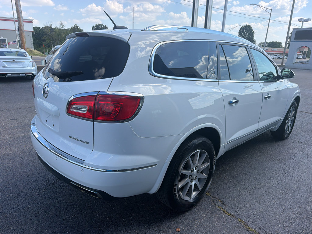 Used 2017 Buick Enclave Convenience FWD image 4