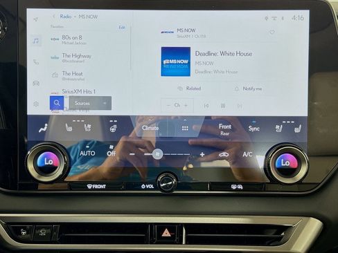 New 2026 Lexus RX 350h AWD/4WD image 11