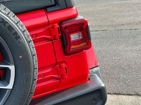 New 2024 Jeep Wrangler Unlimited w/ Convenience Group image 18