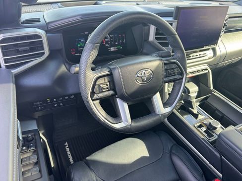 Used 2024 Toyota Tundra Platinum image 18
