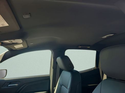 New 2026 GMC Canyon Elevation w/ Convenience Package image 30