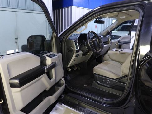 Used 2015 Ford F150 XLT w/ Equipment Group 301A Mid image 18