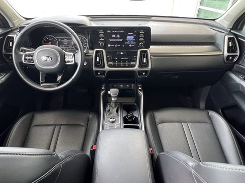 Used 2021 Kia Sorento S w/ Panoramic Sunroof Package image 32