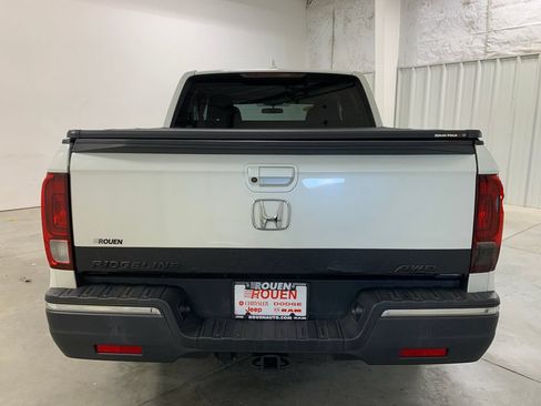 Used 2018 Honda Ridgeline Sport image 28