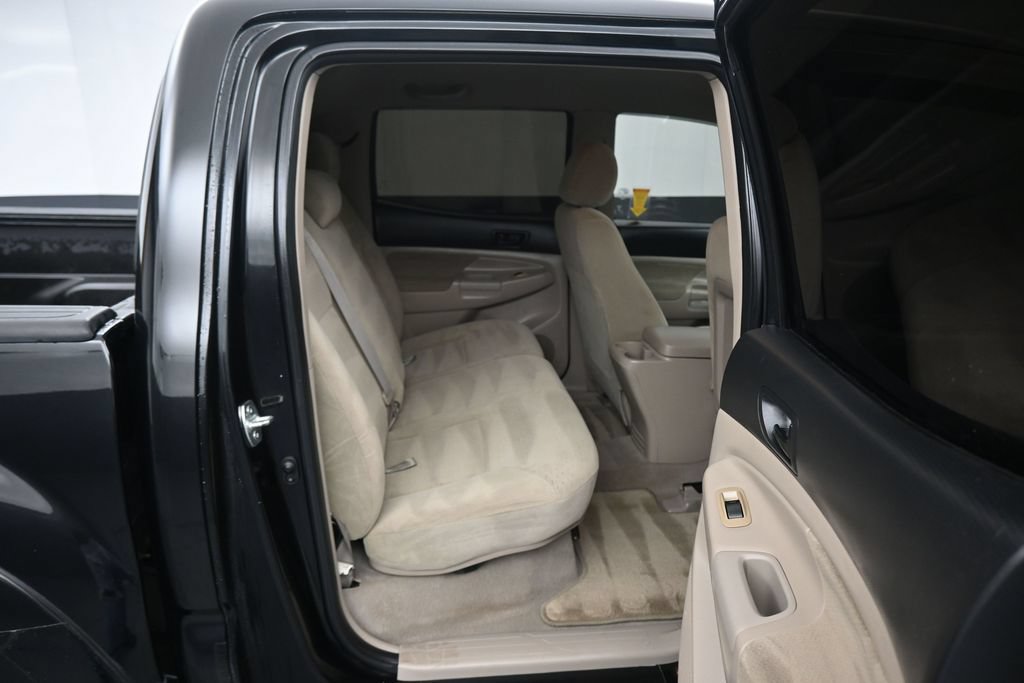 Used 2007 Toyota Tacoma PreRunner w/ SR5 Pkg #2 RWD image 32