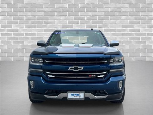 Used 2017 Chevrolet Silverado 1500 LTZ Z71 w/ LTZ Plus Package AWD/4WD image 7