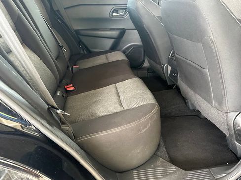 Used 2024 Nissan Rogue SV AWD/4WD image 25