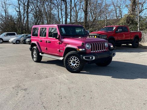 Used 2021 Jeep Wrangler Unlimited Sahara image 2